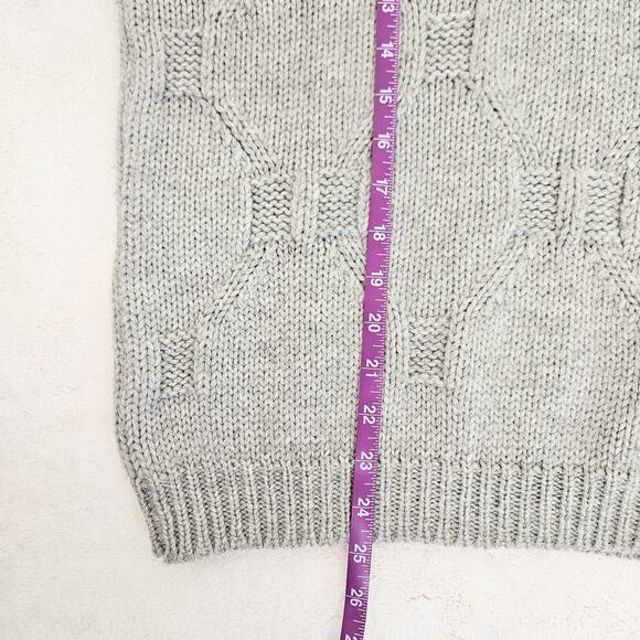 VTG 100% Wool Cable Knit V-neck Sweater Preppy Academia Made in Italy Size M - Picture 7 of 8